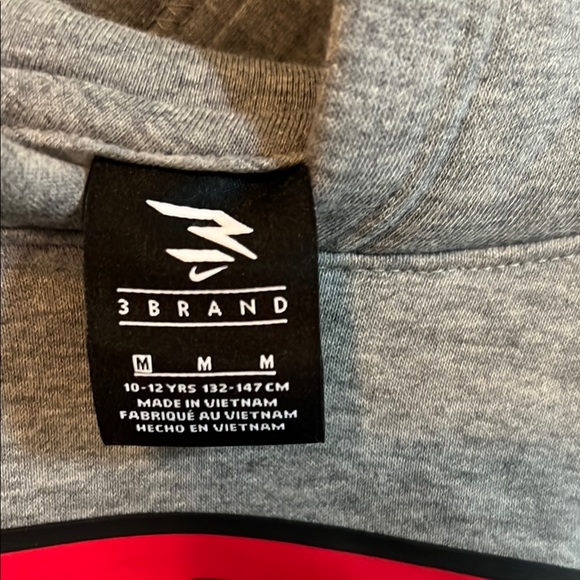 Nike Kids Hoodie in Gray with Red Logo - Picture 2 of 6